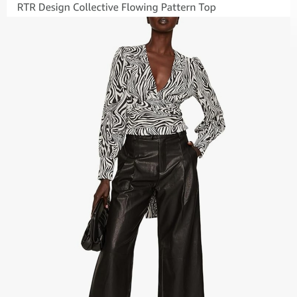 Black and White Pattern Top. Saunders Collective Size 8